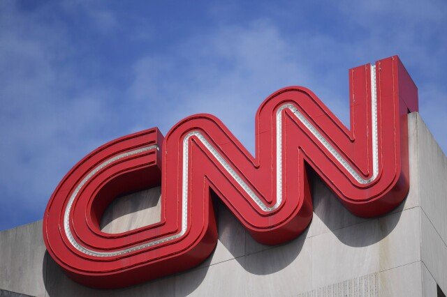 メディア激動: CNNが約100人の仕事を削減、CBSニュース社長が辞任を発表